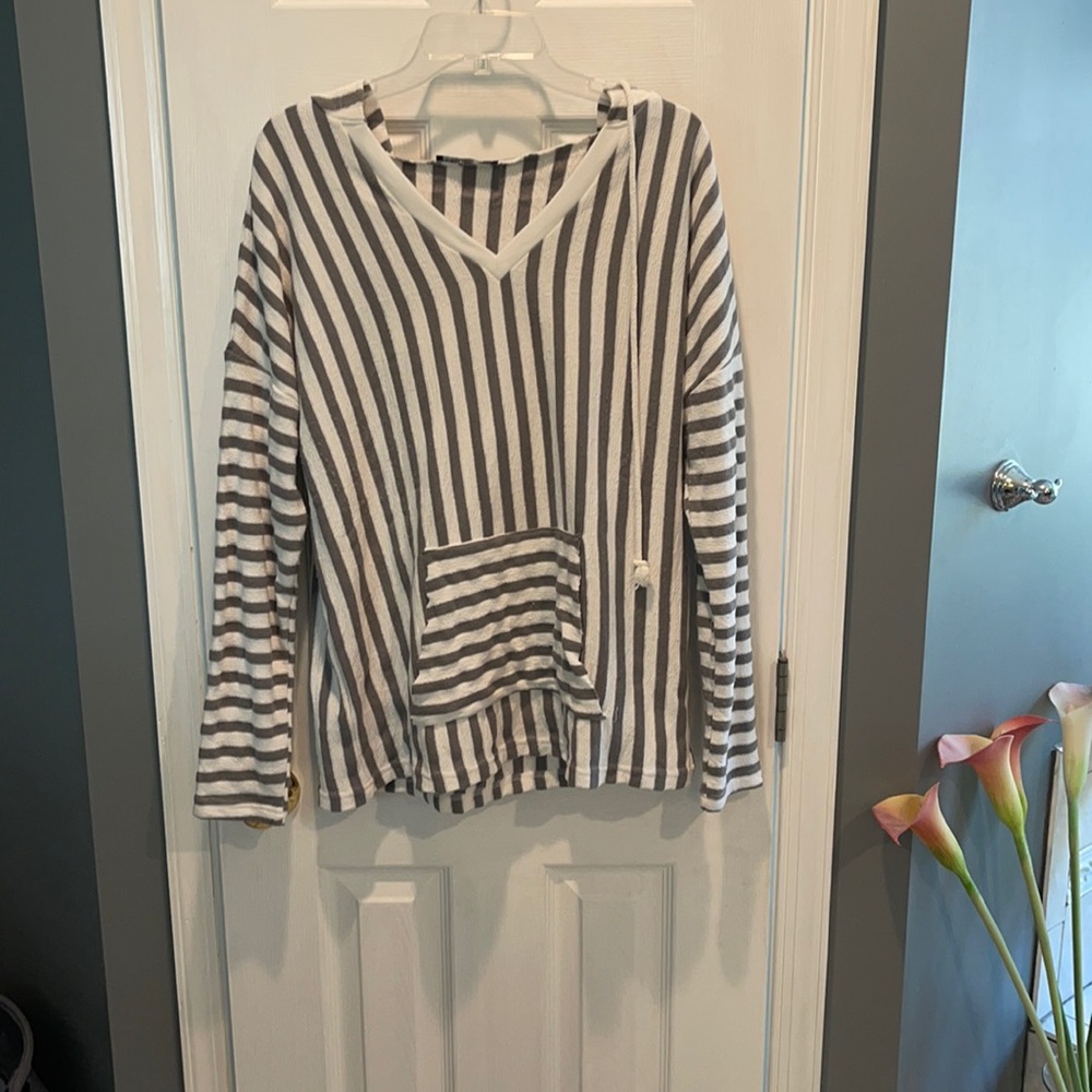 Yoins top never worn